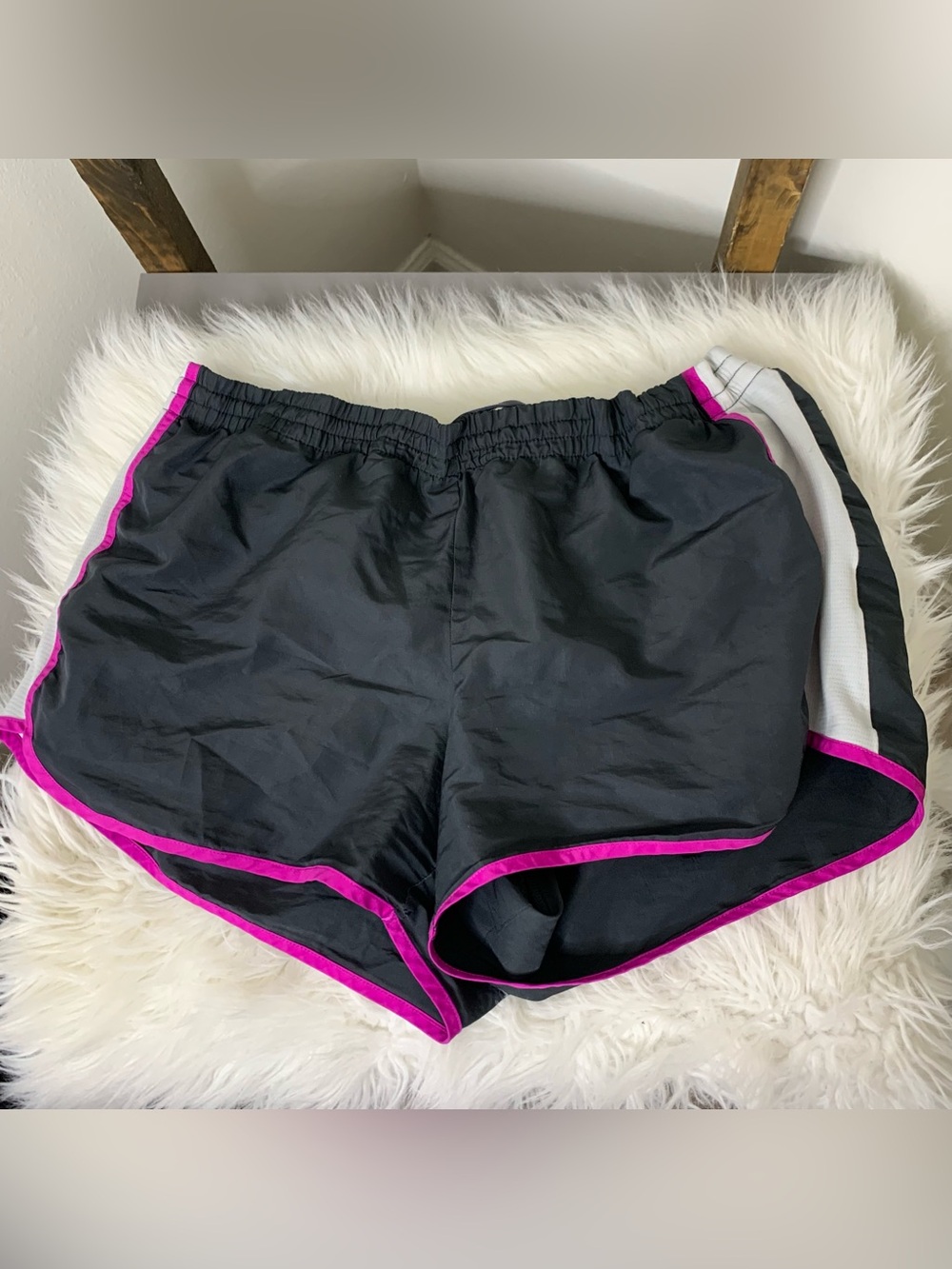 Danskin Now Women's Black Athletic Shorts with Pink Trim Size XL